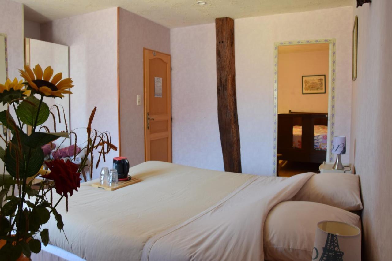 생폴 La Ferme Des 3 Suissesses B&B 외부 사진