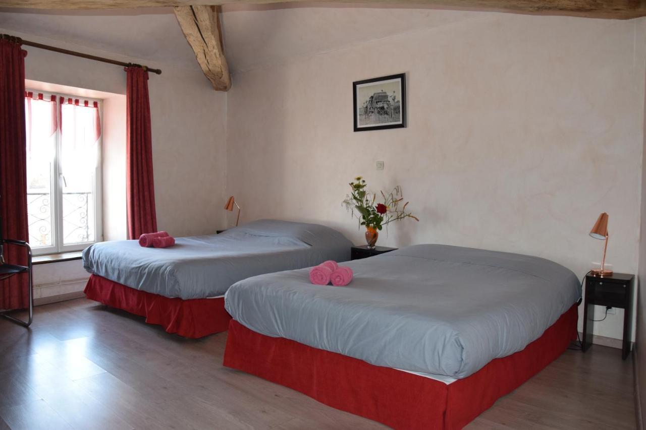 생폴 La Ferme Des 3 Suissesses B&B 외부 사진