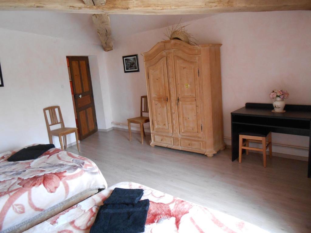 생폴 La Ferme Des 3 Suissesses B&B 객실 사진